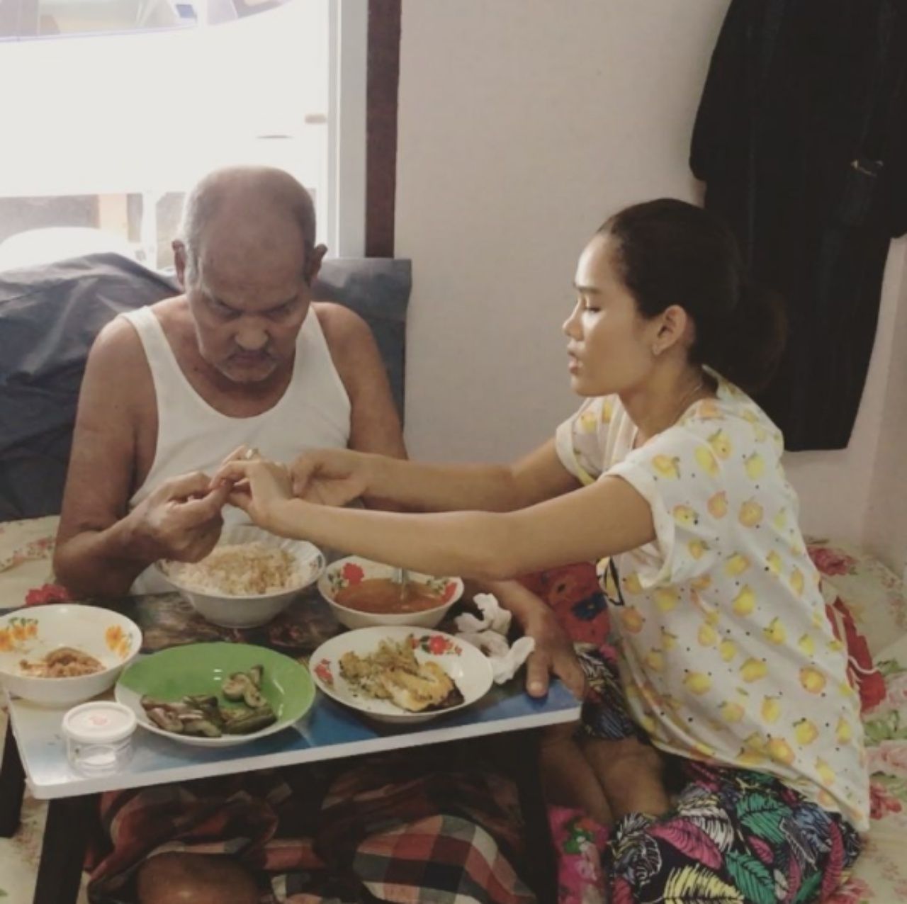 เราโตขึ้นพ่อแม่ก็เด็กลง