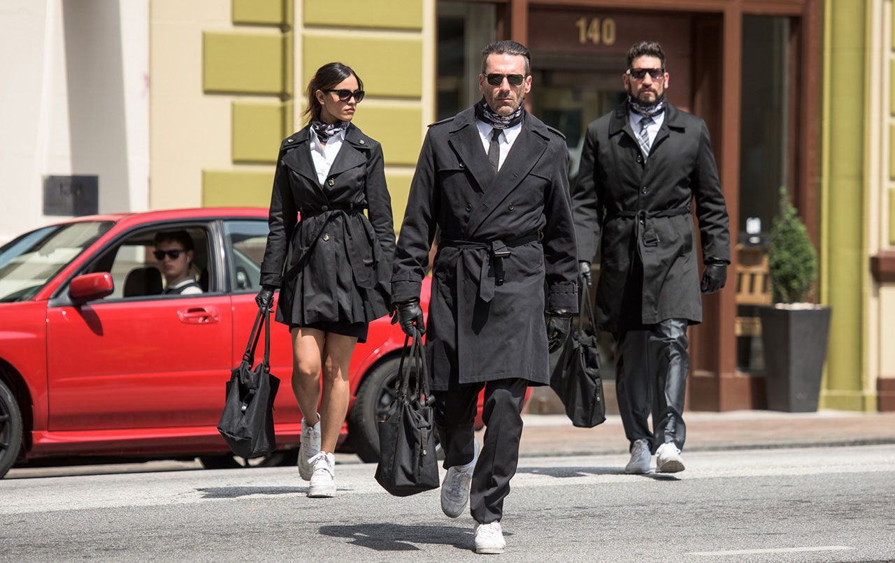 ขับรถส่งอาชญากรปล้น