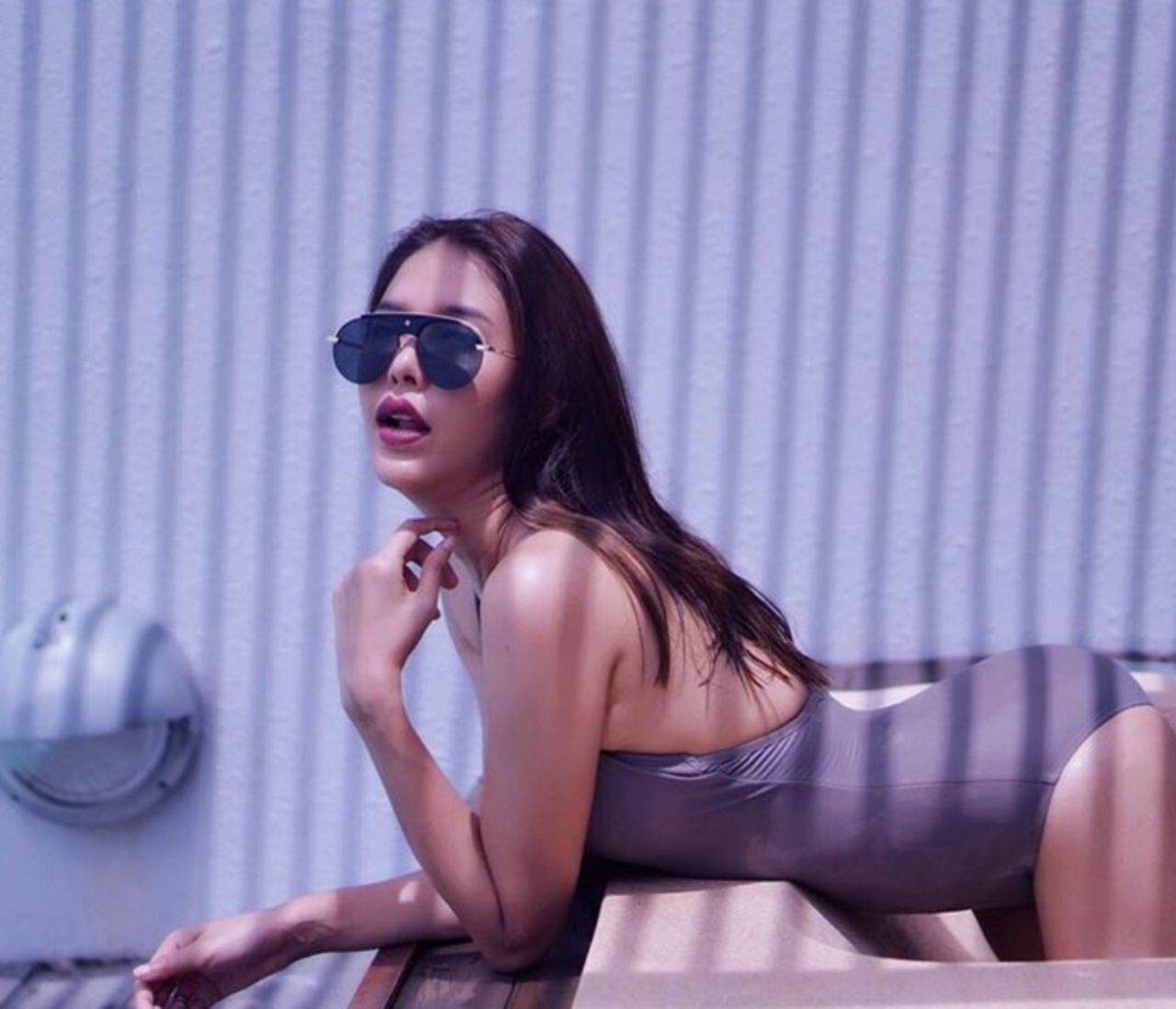 เอวเอสไปอีก