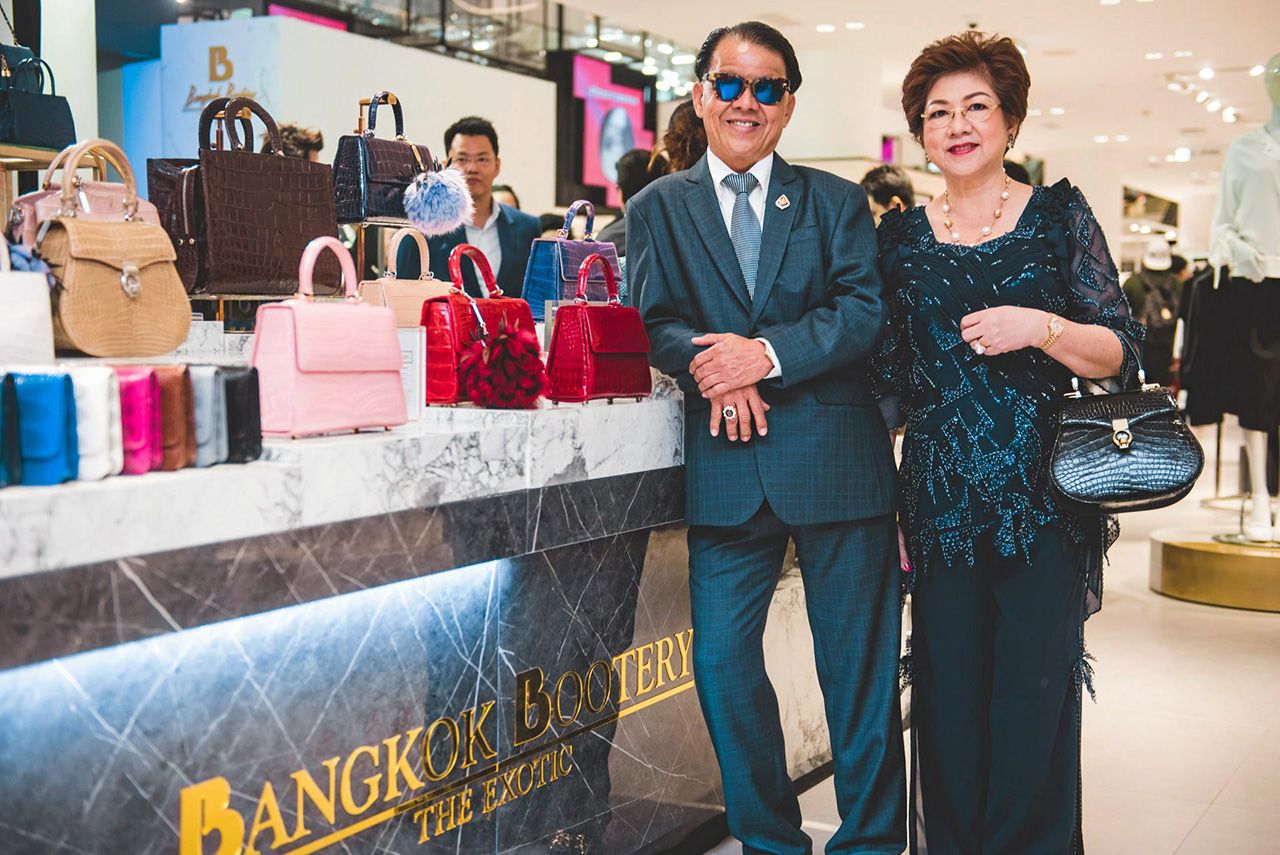 วรศักดิ์—ชื่นจิต ถิรนุทธิ พร้อมส่งต่อธุรกิจให้รุ่นลูก