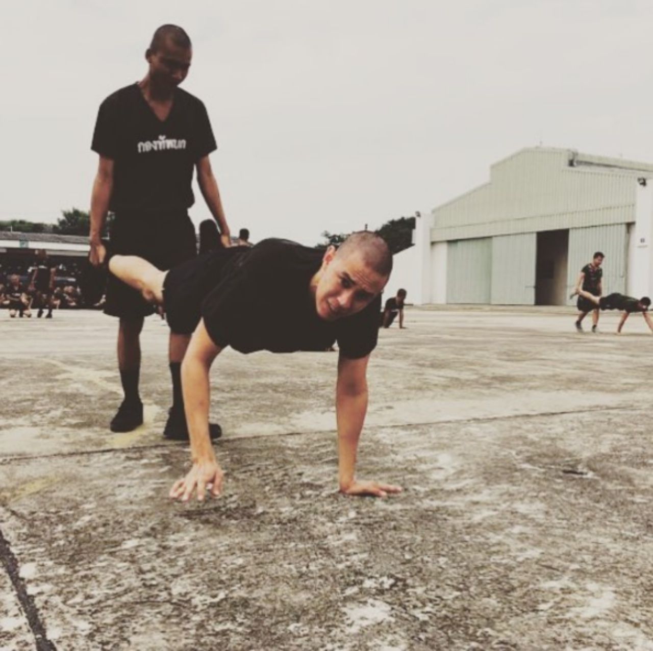 ฝึกอีกแล้วหนอเราตั้งแต่เช้ายันค่ำ