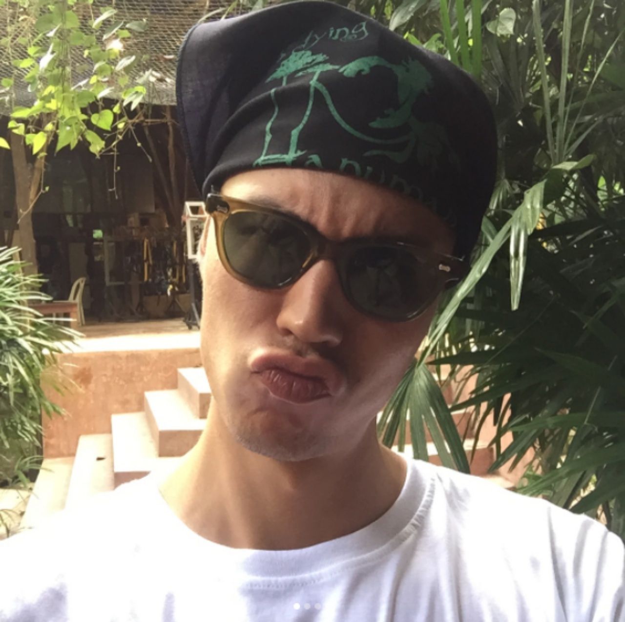 ติดอันดับสามีแห่งชาติ