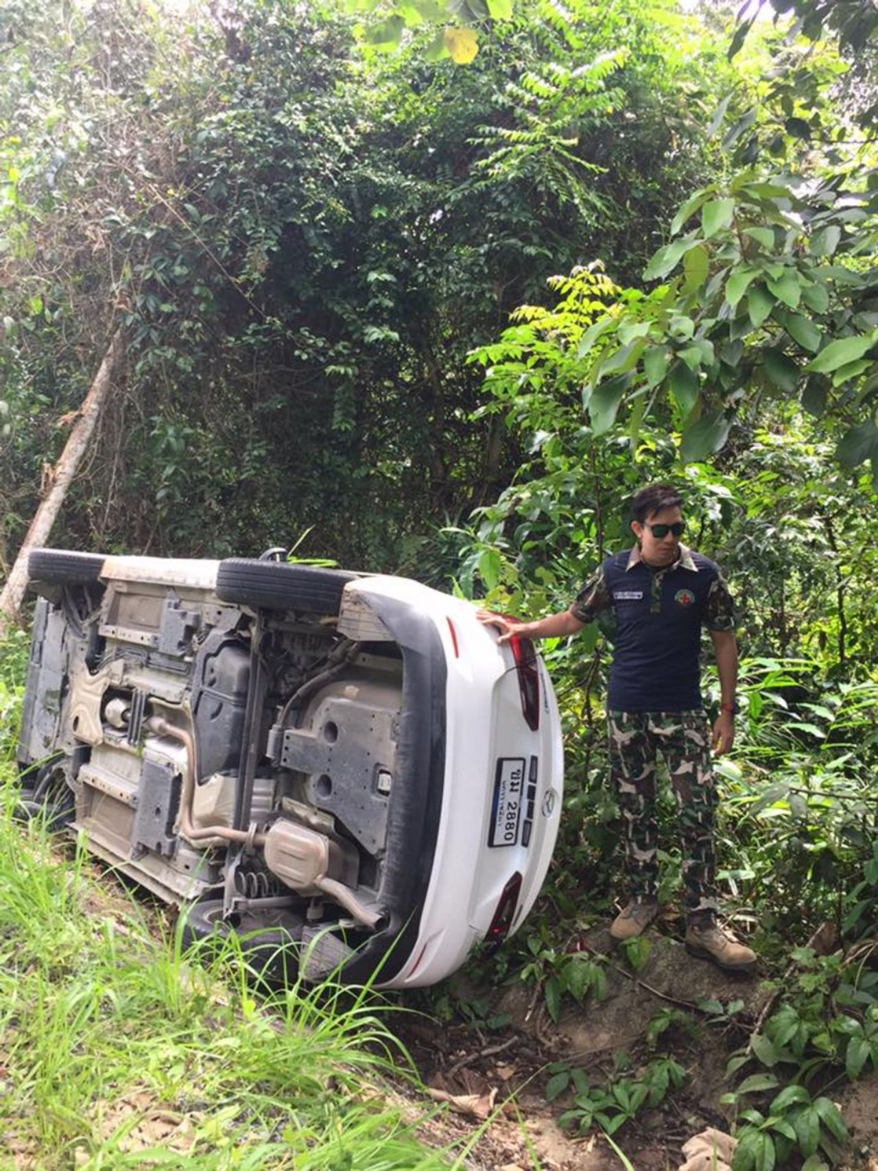 ภาพอุบัติเหตุที่เกิดขึ้นจากเฟซบุ๊ก ภัทรพล ล็อต มณีอ่อน 