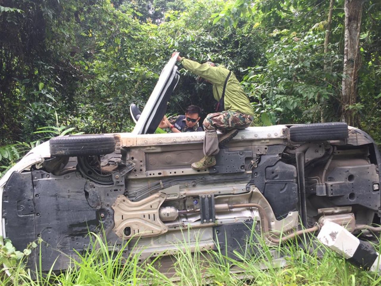 ภาพอุบัติเหตุที่เกิดขึ้นจากเฟซบุ๊ก ภัทรพล ล็อต มณีอ่อน 