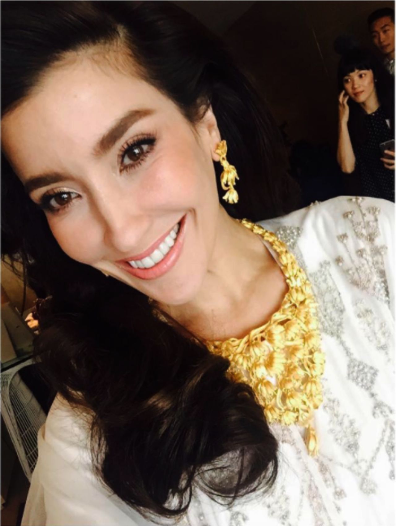 นี่ไงเจ้าสาวห่มทอง 