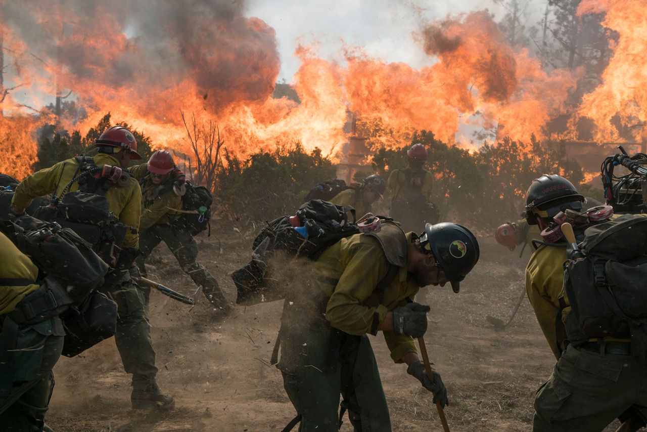 การดับไฟป่า ด้วยการใช้ไฟสู้กับไฟ ไม่ต้องใช้น้ำ!