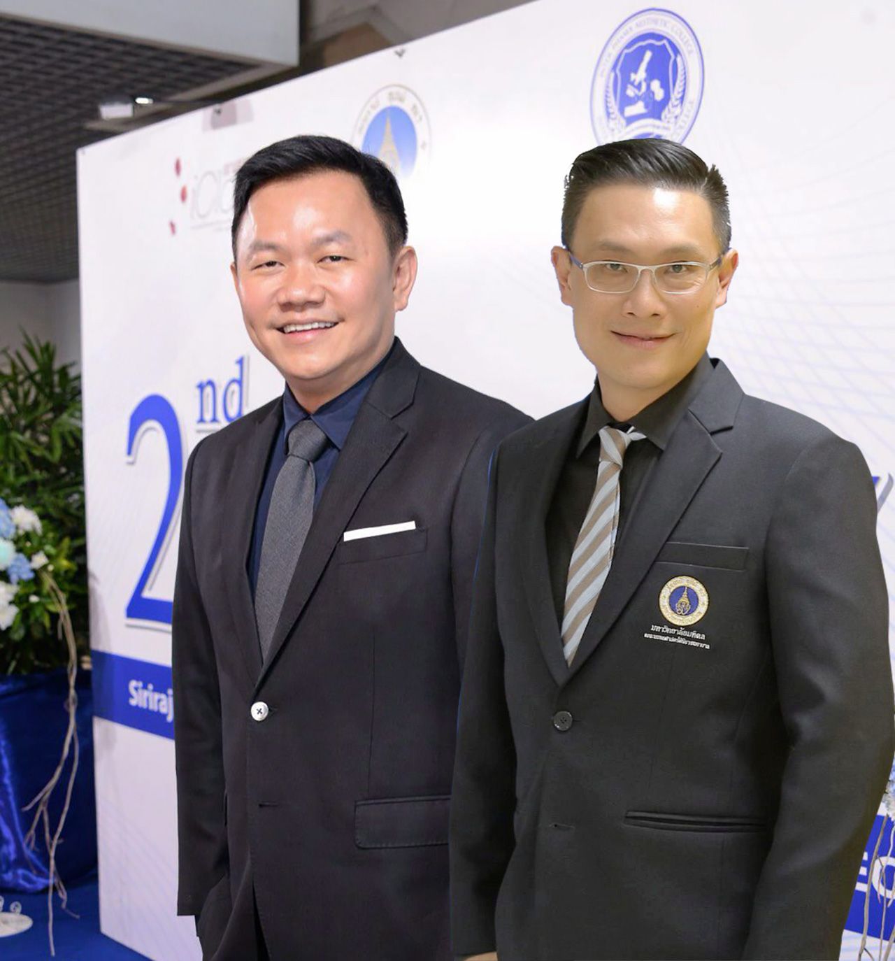 ดร.ทรงวุฒิ ศักดิ์ชลาธร ผู้บริหาร บริษัทอินเตอร์ฟาร์มา-ศ.นพ.วรพงษ์ มนัสเกียรติ.