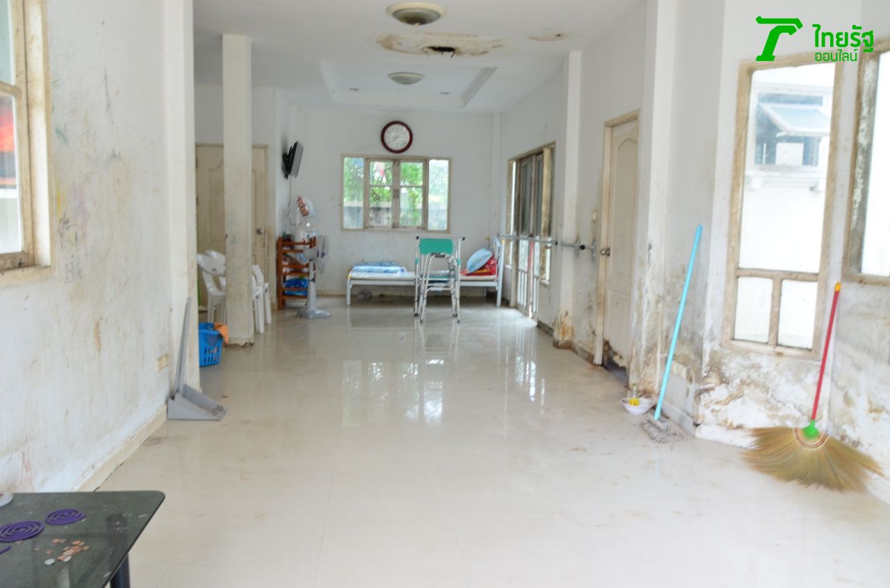 ภายในบ้านที่กิตติเคยอยู่กับคิตตี้ ภายหลังไทด์ เอกพันและทีมงานมาทำความสะอาด