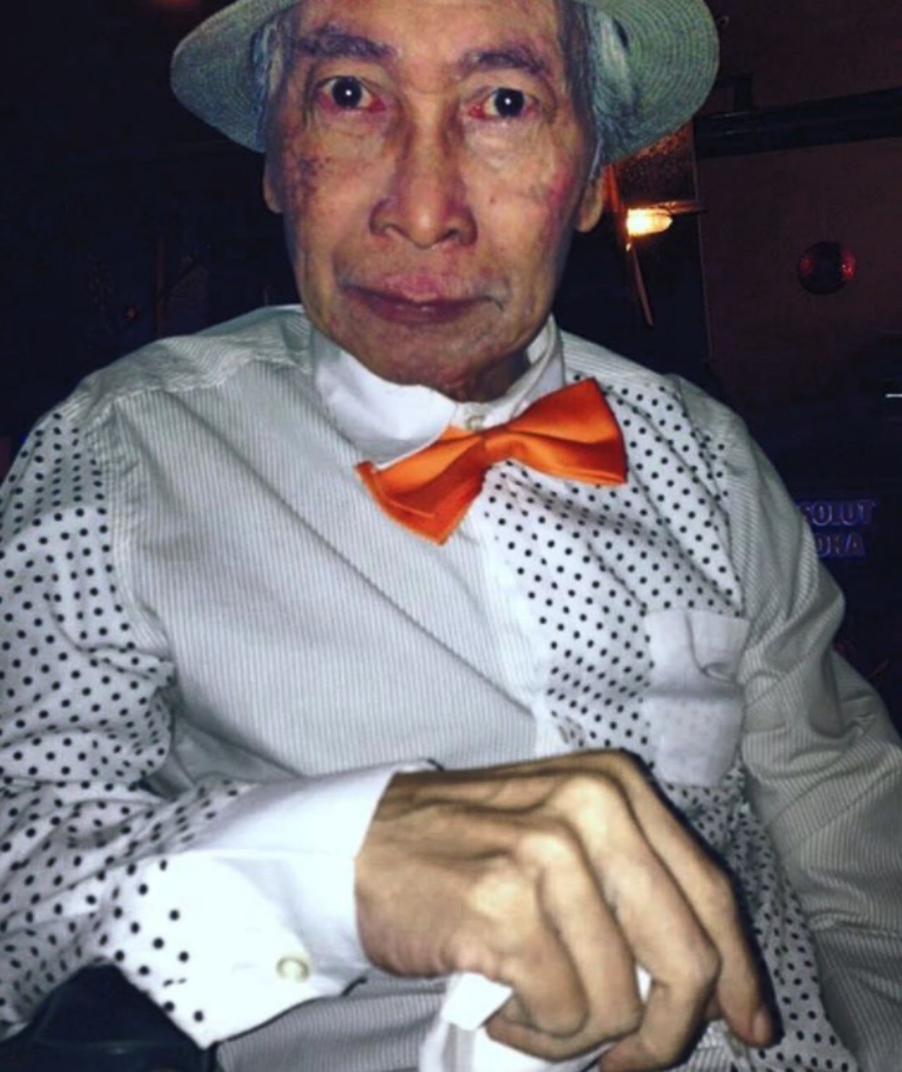 คุณพ่อบุญน้อย ของวิด ไฮเปอร์