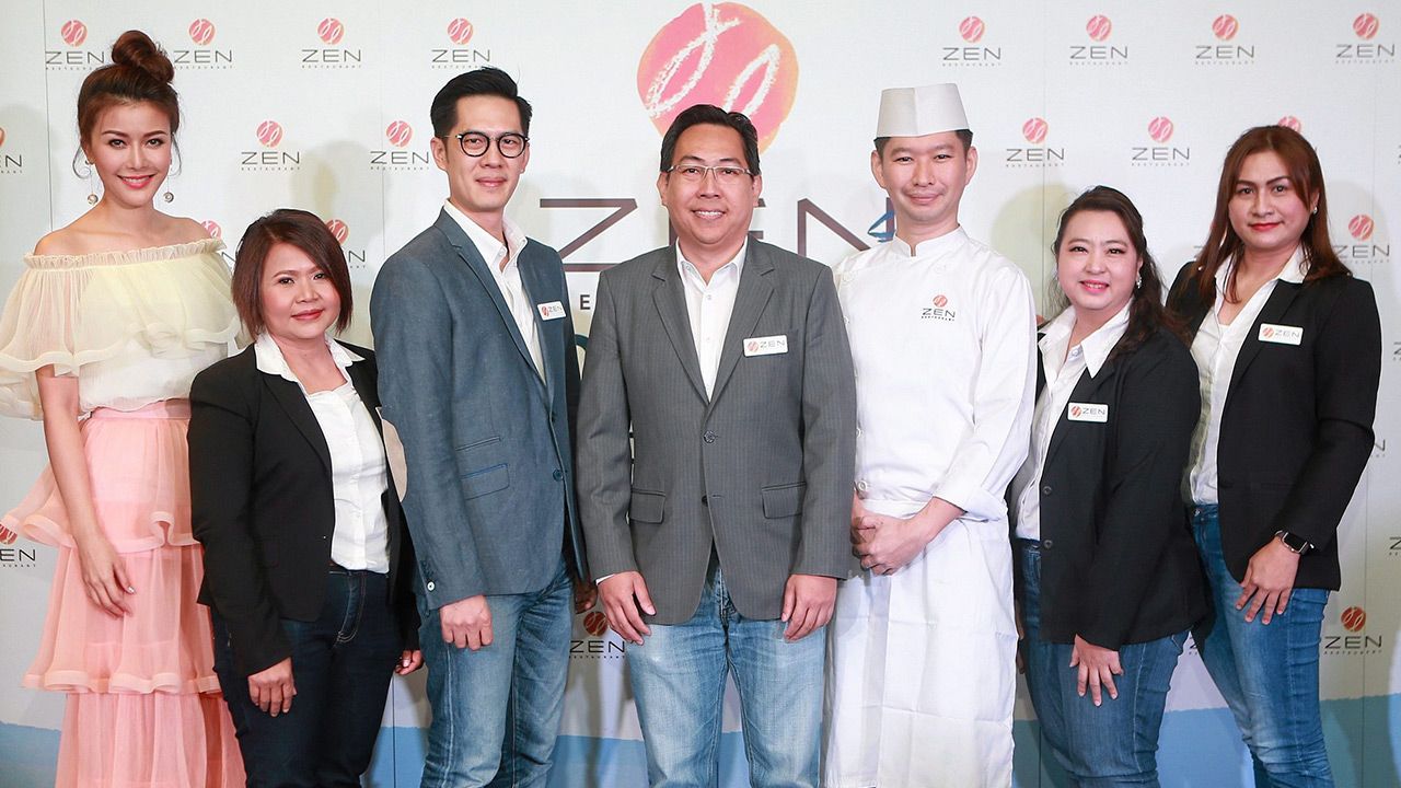 ตามไปกิน  -  ชิตพล วิวัฒนาเกษม เปิดตัวแคมเปญใหม่ “Together is Quality เวลาของครอบครัว...มีคุณภาพเสมอ” โดยมี ชลลดา เมฆราตรี, ภัทรภร ยังมี, นิชดา เตรียมชัยศรี และ ฮารุอากิ มัทซูโอกะ มาร่วมงานด้วย ที่ร้านอาหารญี่ปุ่น ZEN เซ็นทรัลพลาซา พระราม 9 วันก่อน