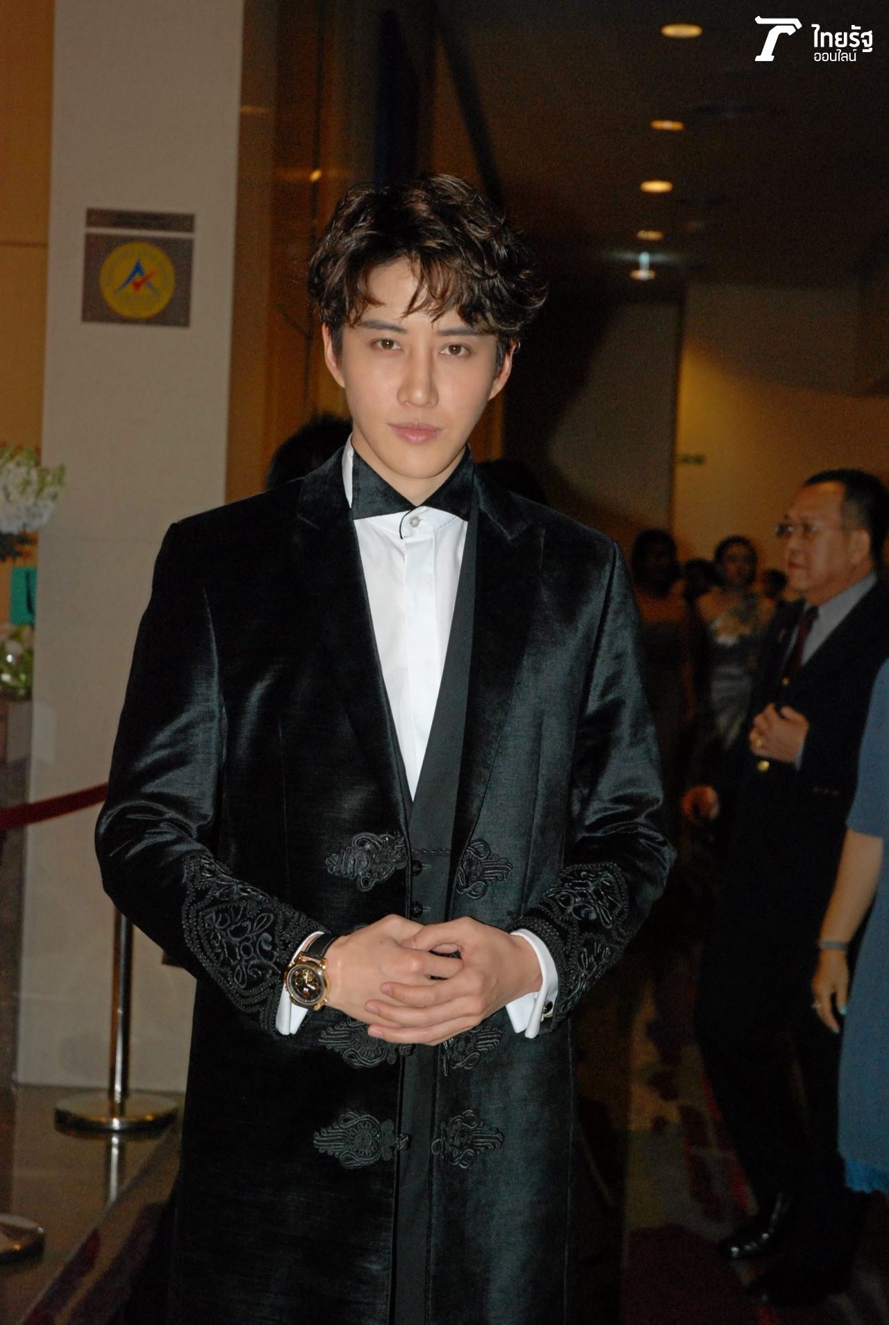 ไมค์ พิรัชต์ 