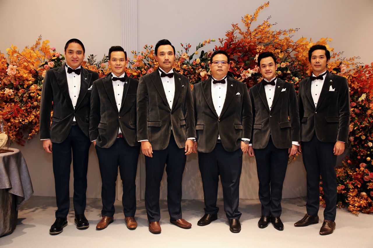 วัชร วัชรพล, การย์ วงศ์สิงห์ทอง, ศีลา อิทธิพเจริญ, รัฐพงศ์ พวงจั่นเพชร, สิฏฐ์พันธุ์ เศรษฐมานิต, จรัสพงศ์ บุญยไวโรจน์ 