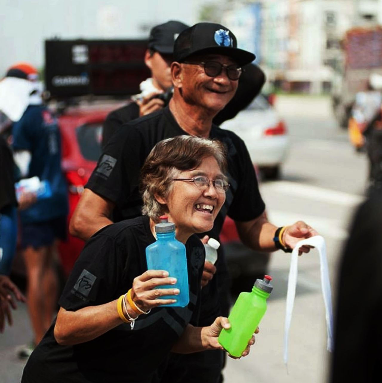 พ่อกับแม่พี่ตูน กำลังใจสำคัญ