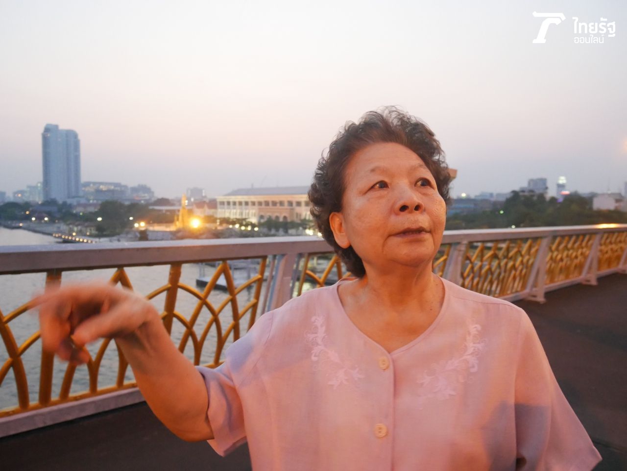 คุณป้าวัย 77 ปี เคยเจอเหตุการณ์ที่มีคนคิดฆ่าตัวตายบนสะพานพระราม 8