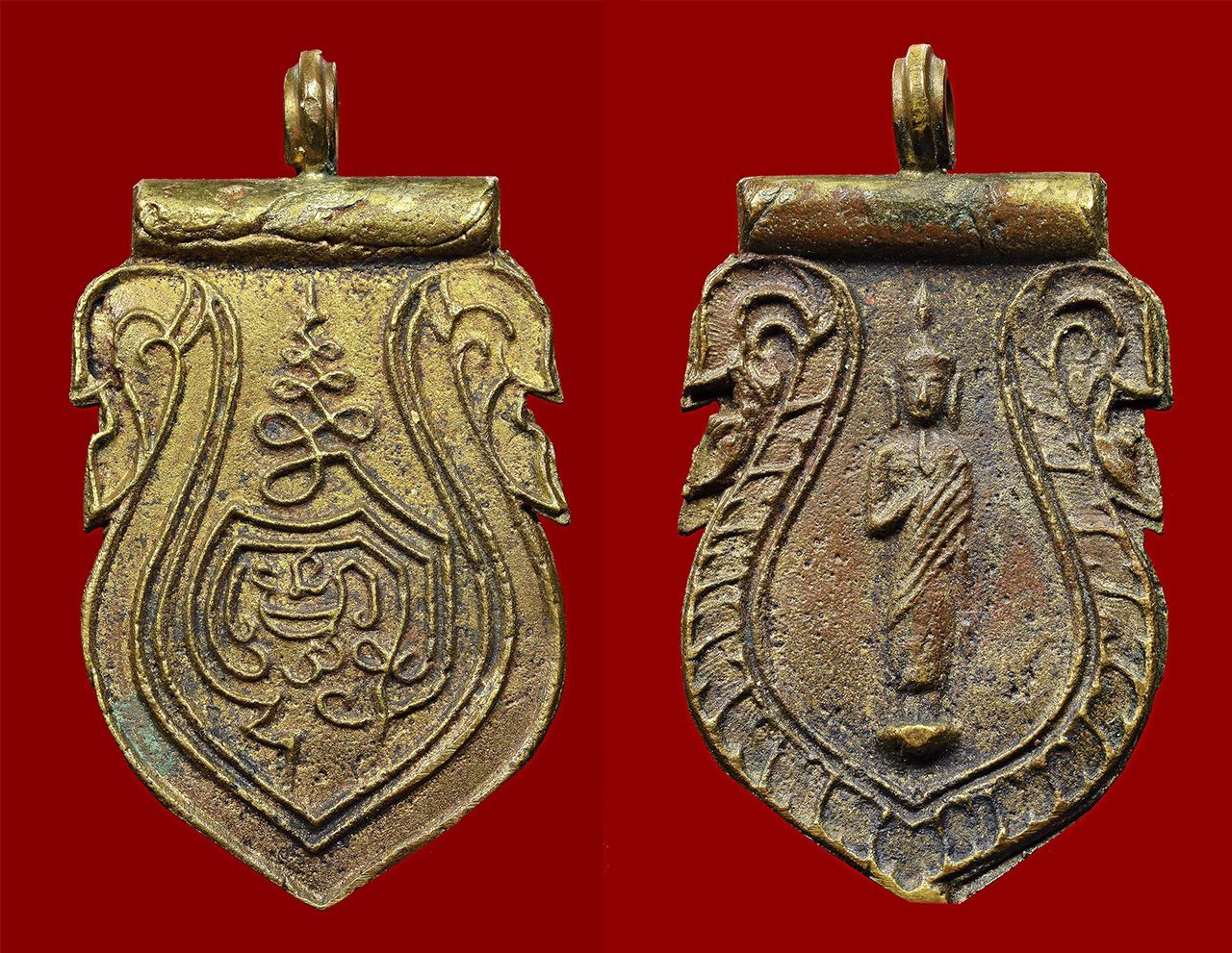 เหรียญหล่อพระคันธารราฐ พิมพ์เสมา ข้างฉลุ พ.ศ.2472 เนื้อทองผสม วัดพระปฐมเจดีย์