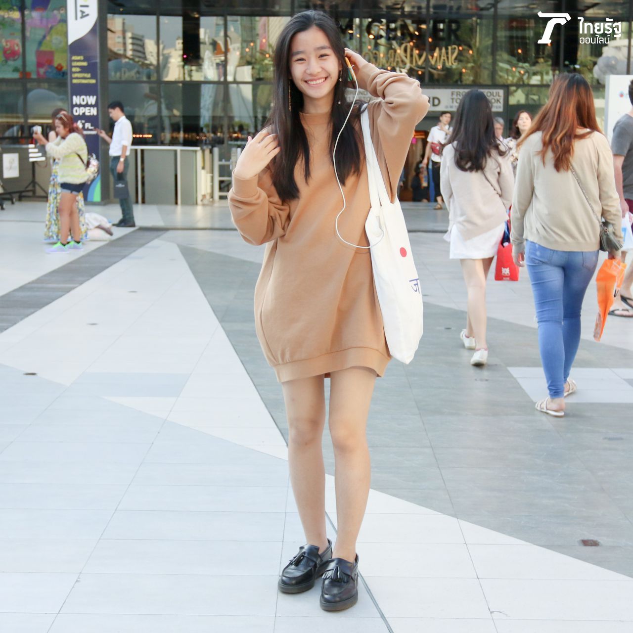 เสื้อกันหนาวโอเวอร์ไซส์ตัวเดียวจบ 