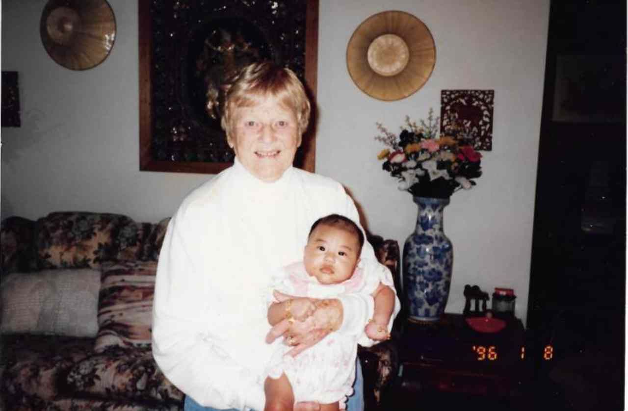 คุณย่าและจัสมิน