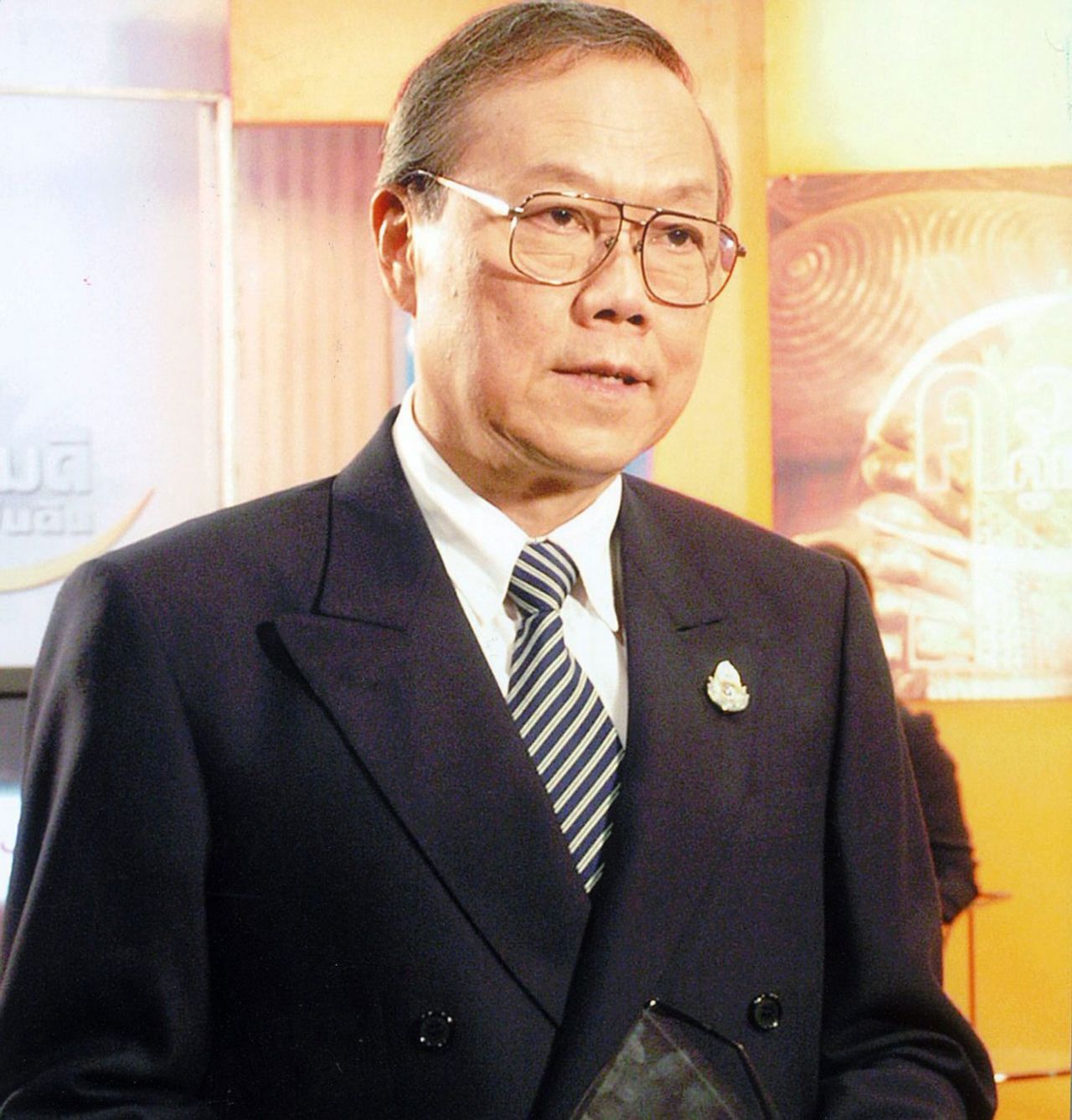 ศ.นพ.ประกิต วาทีสาธกกิจ เลขาธิการมูลนิธิรณรงค์เพื่อการไม่สูบบุหรี่