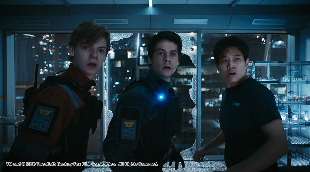 สามตัวละครหลักของเรื่อง 