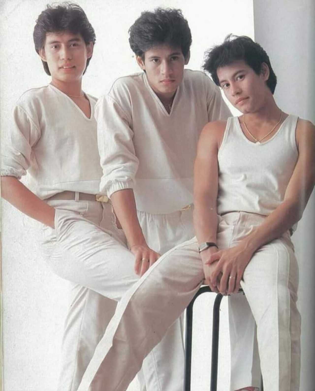 อุ๊ย แฝดสาม ไม่ใช่ๆ แค่แฝดสอง บิณฑ์-ไทด์ เอกพันธ์ บรรลือฤทธิ์ กับ พี่เบิร์ด ธงไชย อุ๊ย ดูลีลาการโพสท่าถ่ายรูปของพี่เบิร์ดแล้ว ยอมเลย! อินเนอร์ชัด เป๊ะปังเปรี้ยวมากๆ เจ้าค่ะๆ