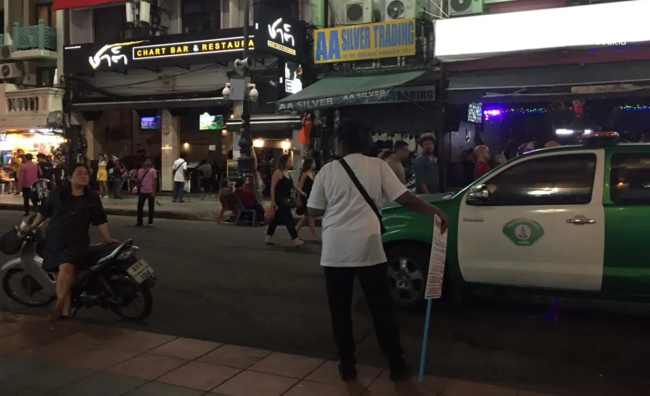 เราจะไม่กลับมาอีก เสียงจากนักท่องเที่ยว ในวันถนนข้าวสาร ถูกจัดระเบียบ