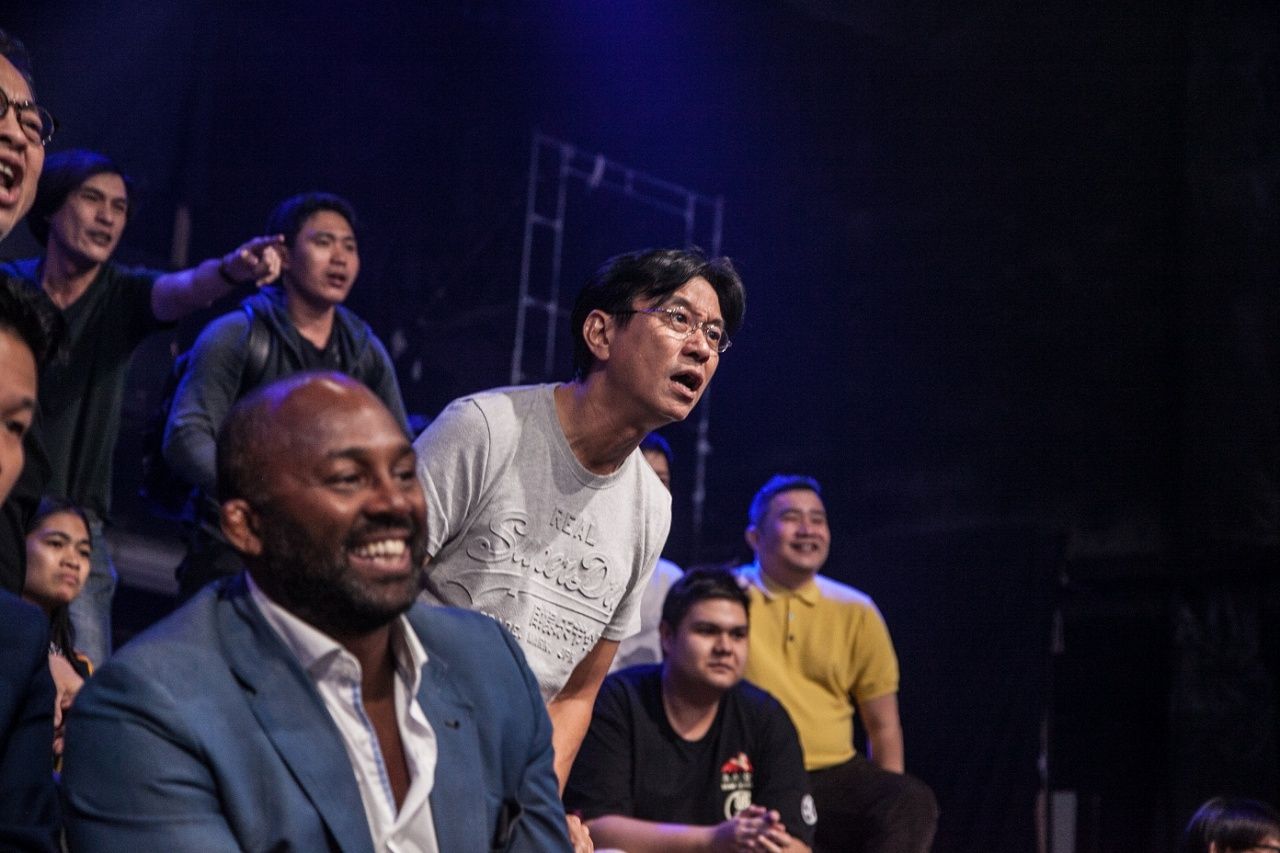 คุณพ่อลุ้นหนัก