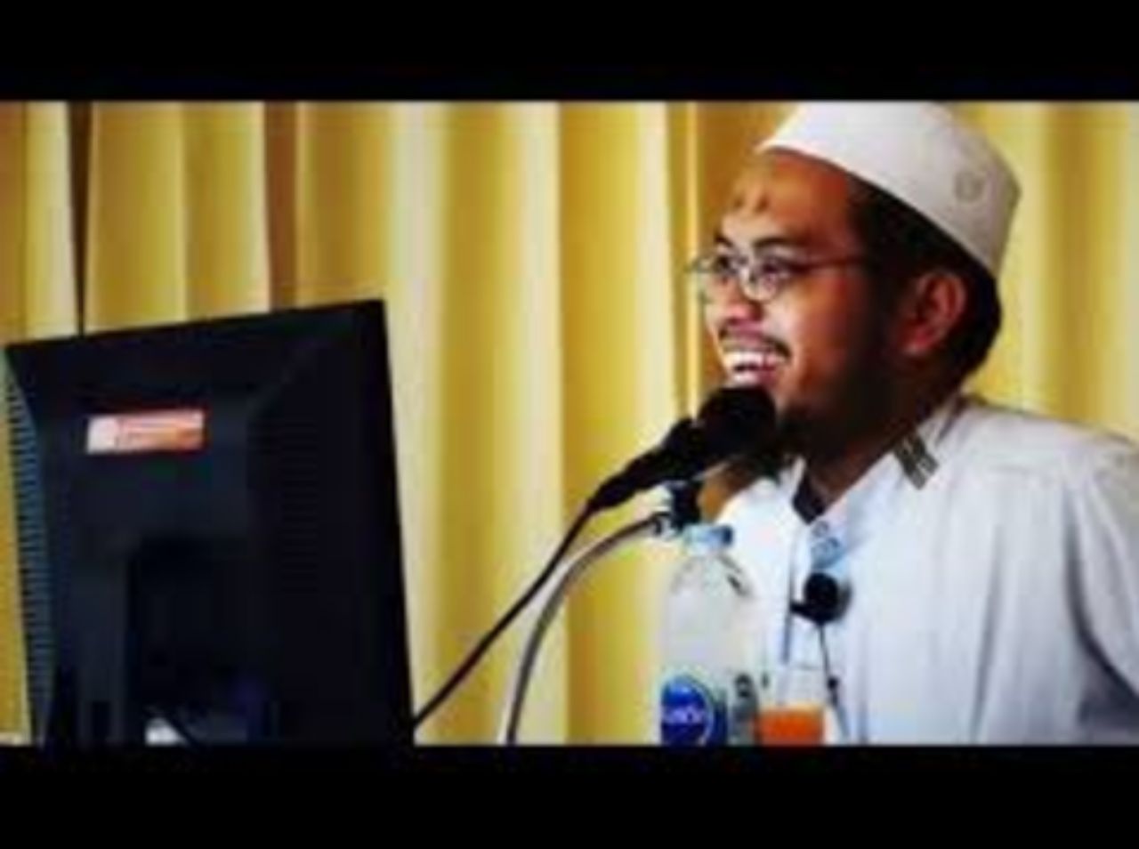 อาจารย์นาอีม วงศ์เสงี่ยม รองประธานสมาพันธ์เครือข่ายผู้รักอะฮฺลุลบัยตฺและศอฮาบะฮฺ 