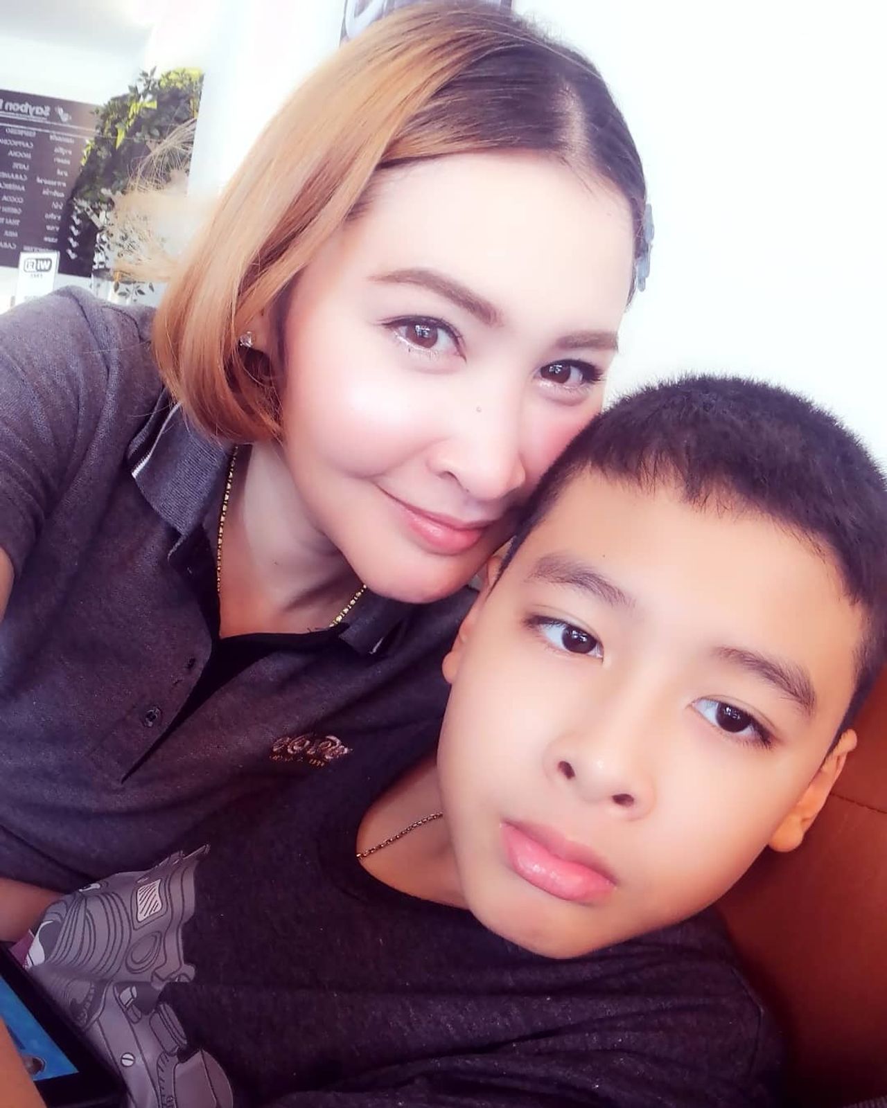 ษาและน้องเซย์เดย์ ลูกชาย