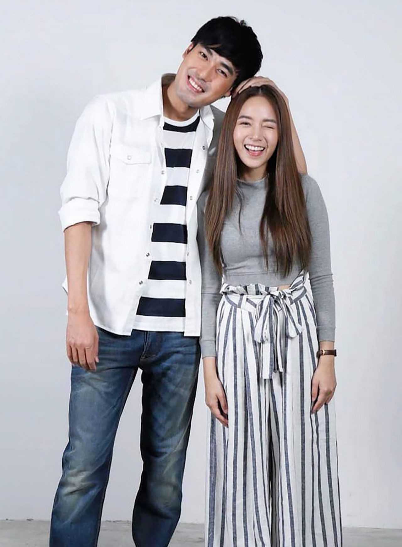 คู่รักในจอ.