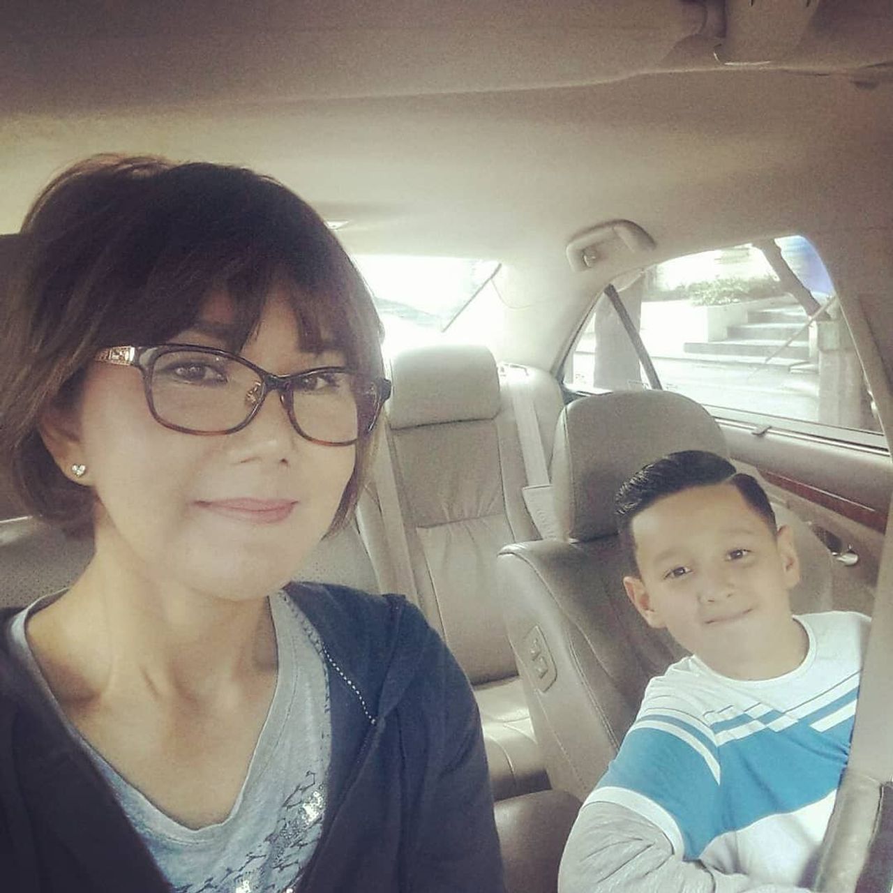 จ๋าและน้องเอเจ ลูกชาย