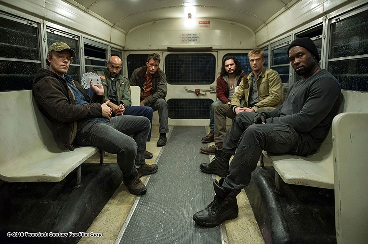 คณะตลก...เอ๊ย...ชาวแก๊งอดีตทหาร ความหวังเดียวของโลกจะสู้กับนักล่าในตำนาน