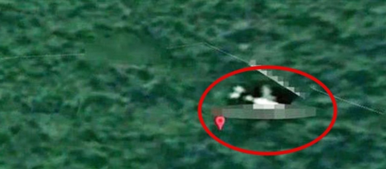 นายเอียน วิลสัน พบวัตถุคล้ายเครื่องบินในป่ากัมพูชา ขณะตรวจสอบแผนที่ผ่านโปรแกรมกูเกิล เอิร์ธ