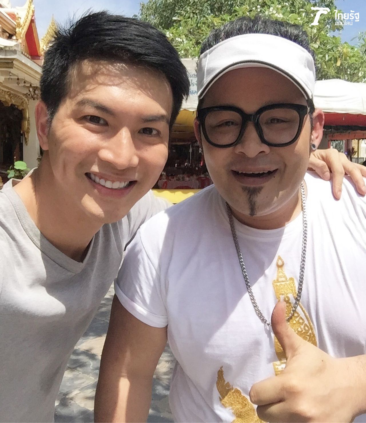 หนุ่มหล่อเด่น ปิ๊ก ธเนศพิพัฒ อธิบุณยสิทธิ์ และดีเจเชาเชา ไม่พลาดงานบุญ