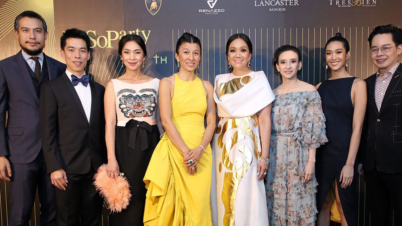 15 ปีไฮโซ อินทิรา ธนวิสุทธิ์ และ ปรียามล ธนวิสุทธิ์ จัดงาน “15TH Anniveersary HISoParty.com” โดยมี สุพรทิพย์ ช่วงรังษี, ประภาภัส สิริวัฒนภักดี, สุริยน ศรีอรทัยกุล, ทศพร สิหนาทกถากุล, ปรมา ไรวา และ อภิชาติ ลีนุตพงษ์ มาร่วมงานด้วย ที่ รร.แลงคาสเตอร์ วันก่อน.