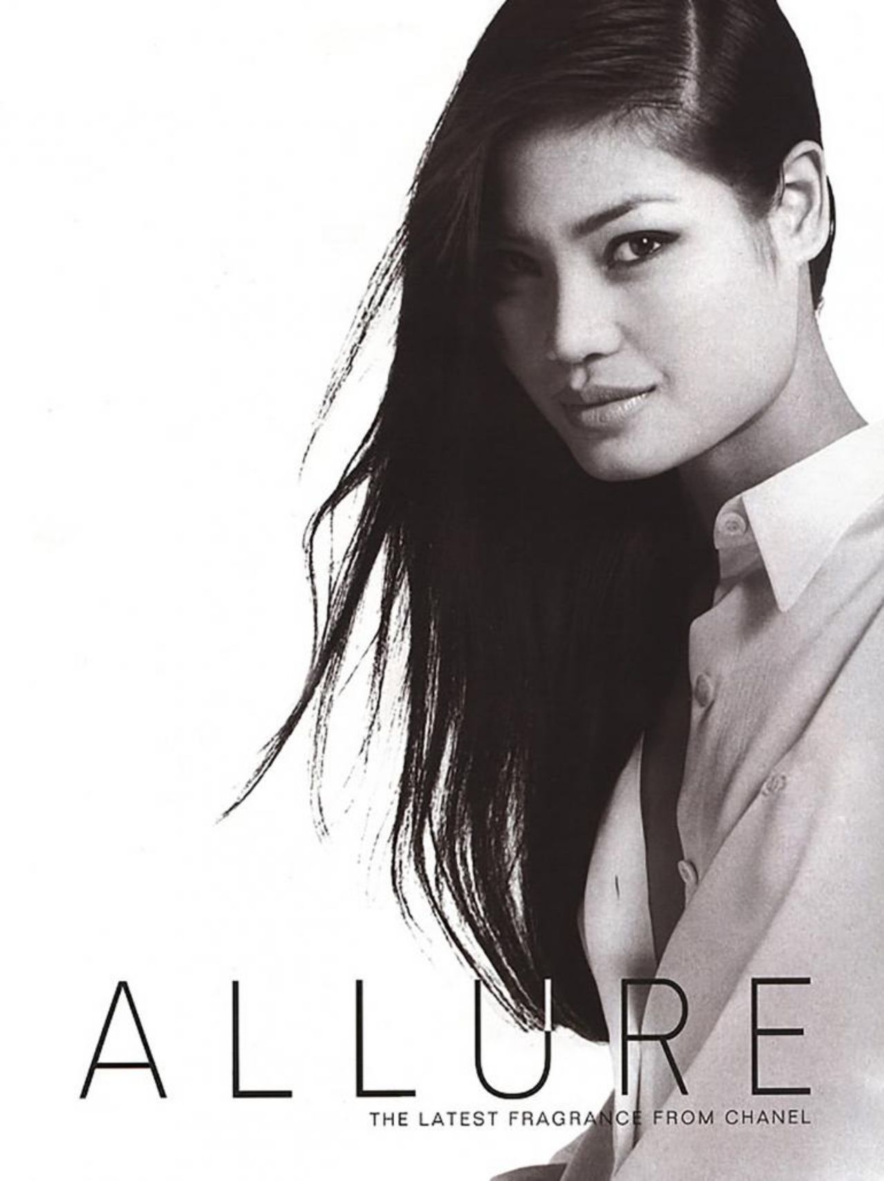 ซุปเปอร์โมเดล ยุ้ย รจนา เพชากัณหา สมัยที่ฮอตมากๆ เป็นพรีเซนเตอร์ให้น้ำหอมดังระดับโลก ชาแนล chanel 