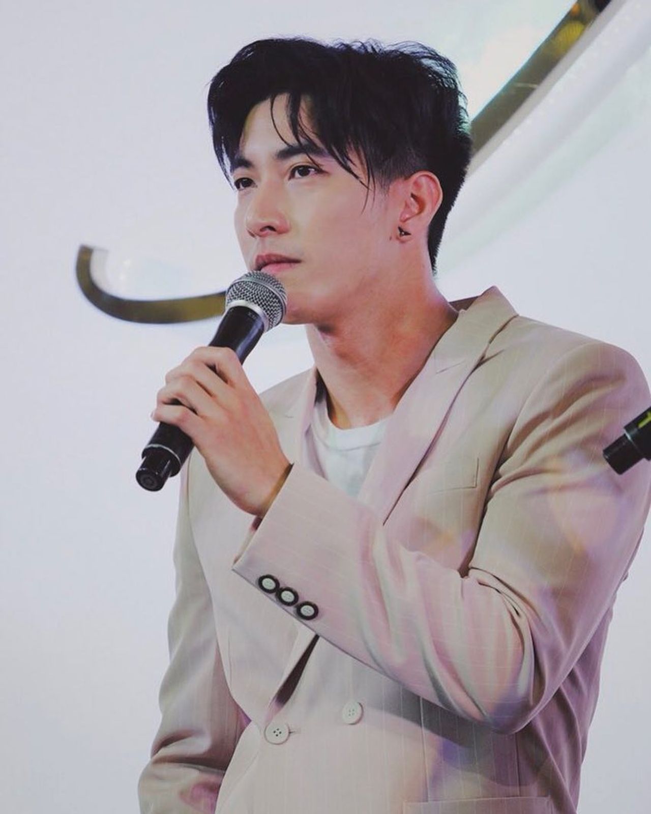 โตโน่ ภาคิน