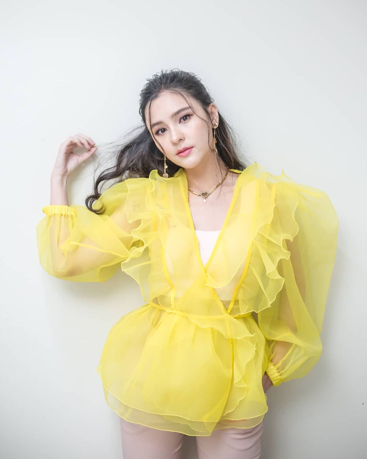 ออม สุชาร์