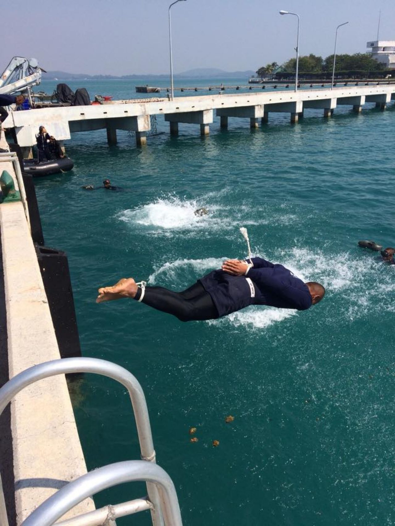 ภาพจากเฟซบุ๊ก Thai NavySEAL