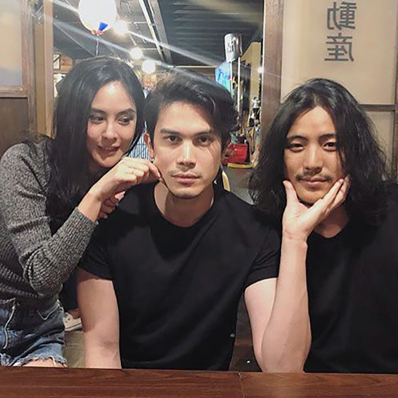 ถ่ายรูปคู่ ซันนี่–ต๊อด–ศิณะ พร้อมบรรยาย สั้นๆ “น้อง.พี่.ที่รัก” พีค–ภัทรศยา ระบุสถานะชัดเจน อีกคนพี่อีกคน ที่รัก (อิอิ)...น่ารักจัง.