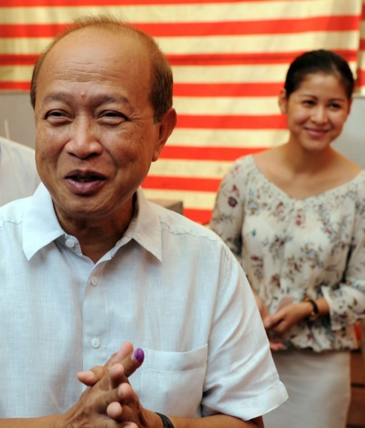 สมเด็จกรมพระนโรดม รณฤทธิ์ และหม่อมอู๊ก พัลลา ชายา ขณะยังมีชีวิต