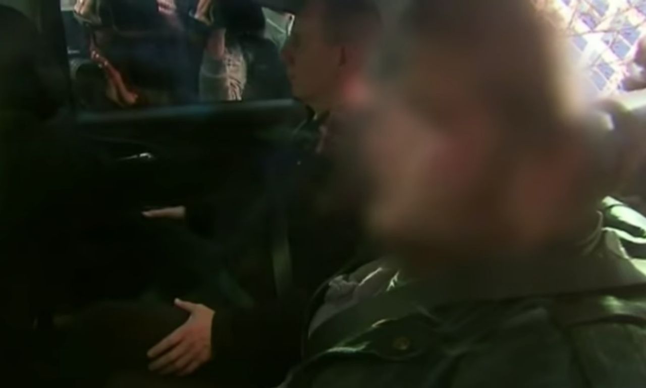 เจย์เมส ทอดด์ หนุ่มวัย 19 เข้ามอบตัวต่อตำรวจ รับสารภาพลงมือก่อเหตุข่มขืน-ฆ่า ยูรีดิซี ดิกซอน