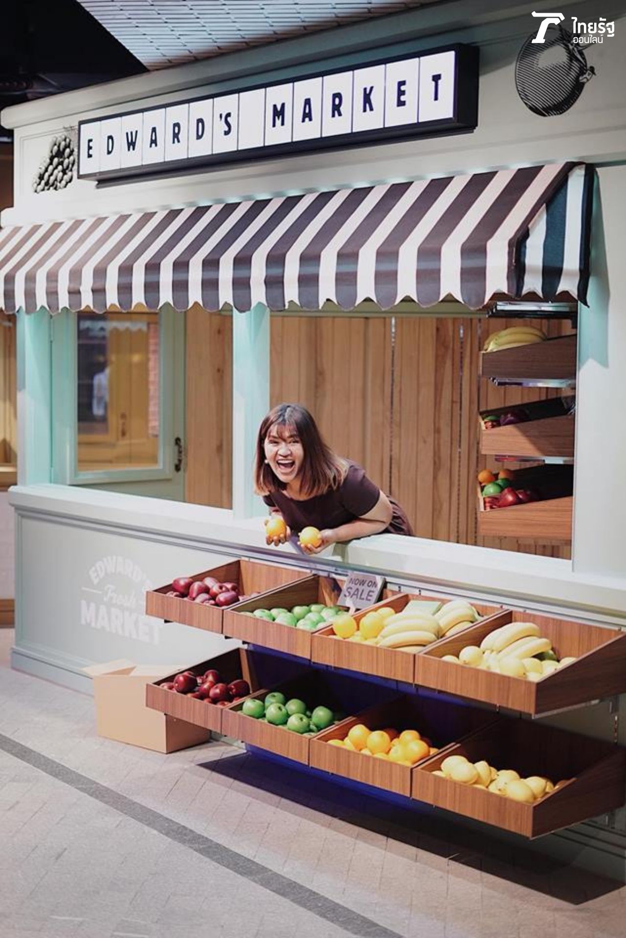 มุมน่ารักๆ มากมายใน LINE Village Bangkok