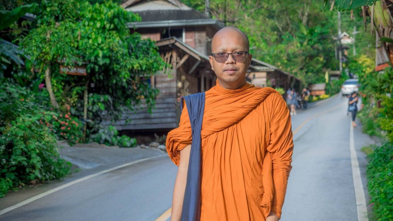 พระมหาไพรวัลย์ วรวณฺโณ