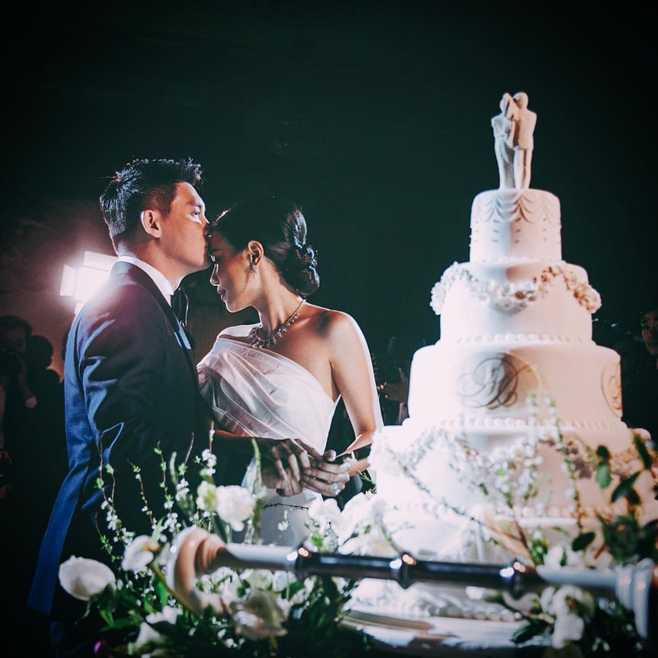  เมย์-เมลนีย์ และ ต้น-เดิมพัน