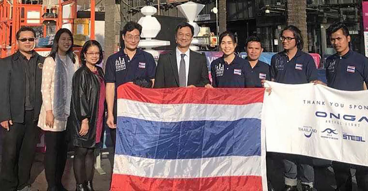 ต้อนรับอบอุ่น รัฐพล ขันธหิรัญ กสญ.ณ นครซิดนีย์ ออสเตรเลีย จัดต้อนรับเพื่อเป็นเกียรติแก่ คณะนักออกแบบแสงสีเสียง จากประเทศไทย ที่ได้รับคัดเลือกไปแสดงผลงานในงานเทศกาล “vivid sydney 2018” ที่ซิดนีย์.