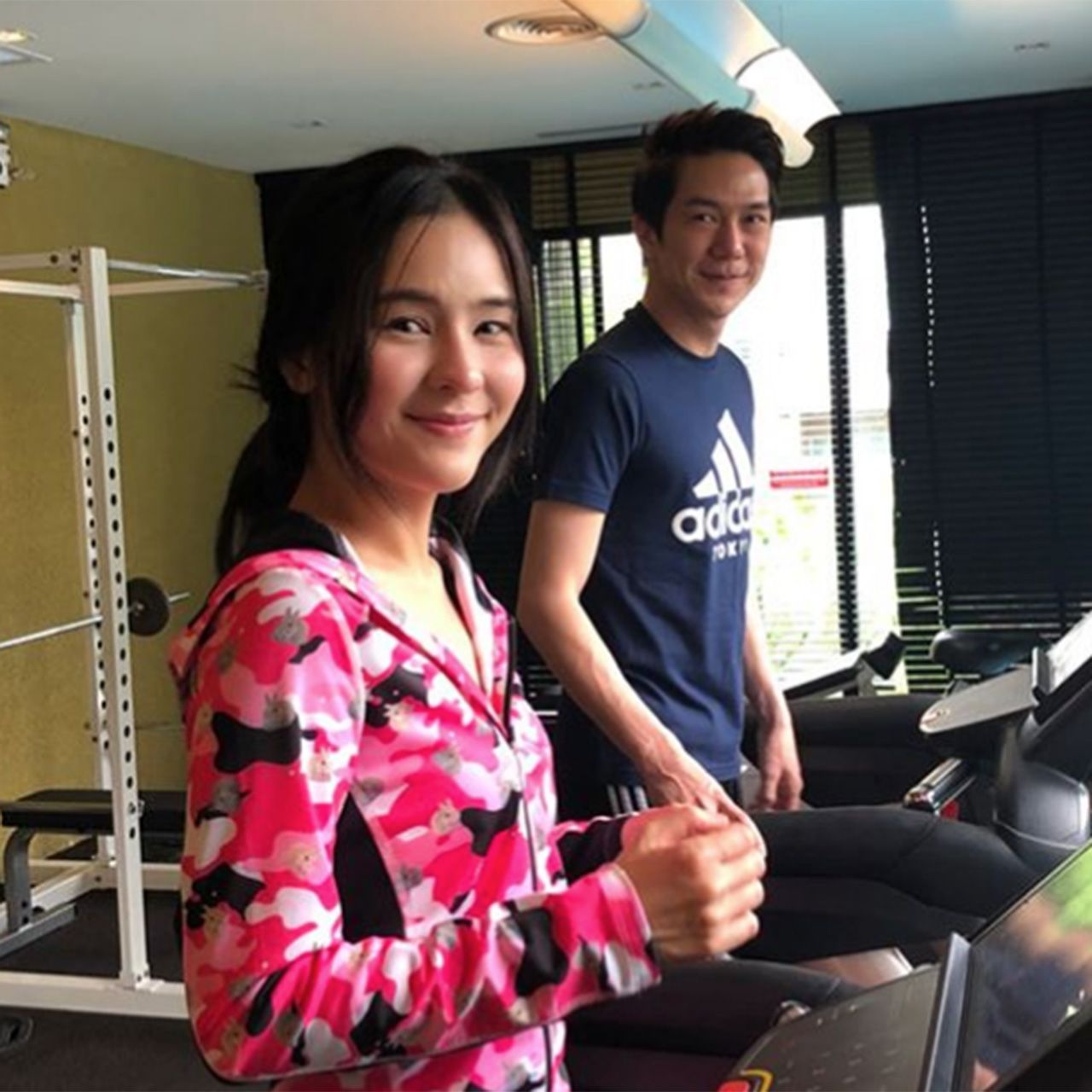 ไม่ใช่แข็งแรงแค่ร่างกาย ควงหวานใจ แอมป์–พิธาน ออกกำลังกายไล่ไขมันขนาดนี้ หัวใจ ออม–สุชาร์ ฟิตปั๋ง! ฟิตเนสกับแฟนยังไง้ก็ไม่เหนื่อย(อิอิ)