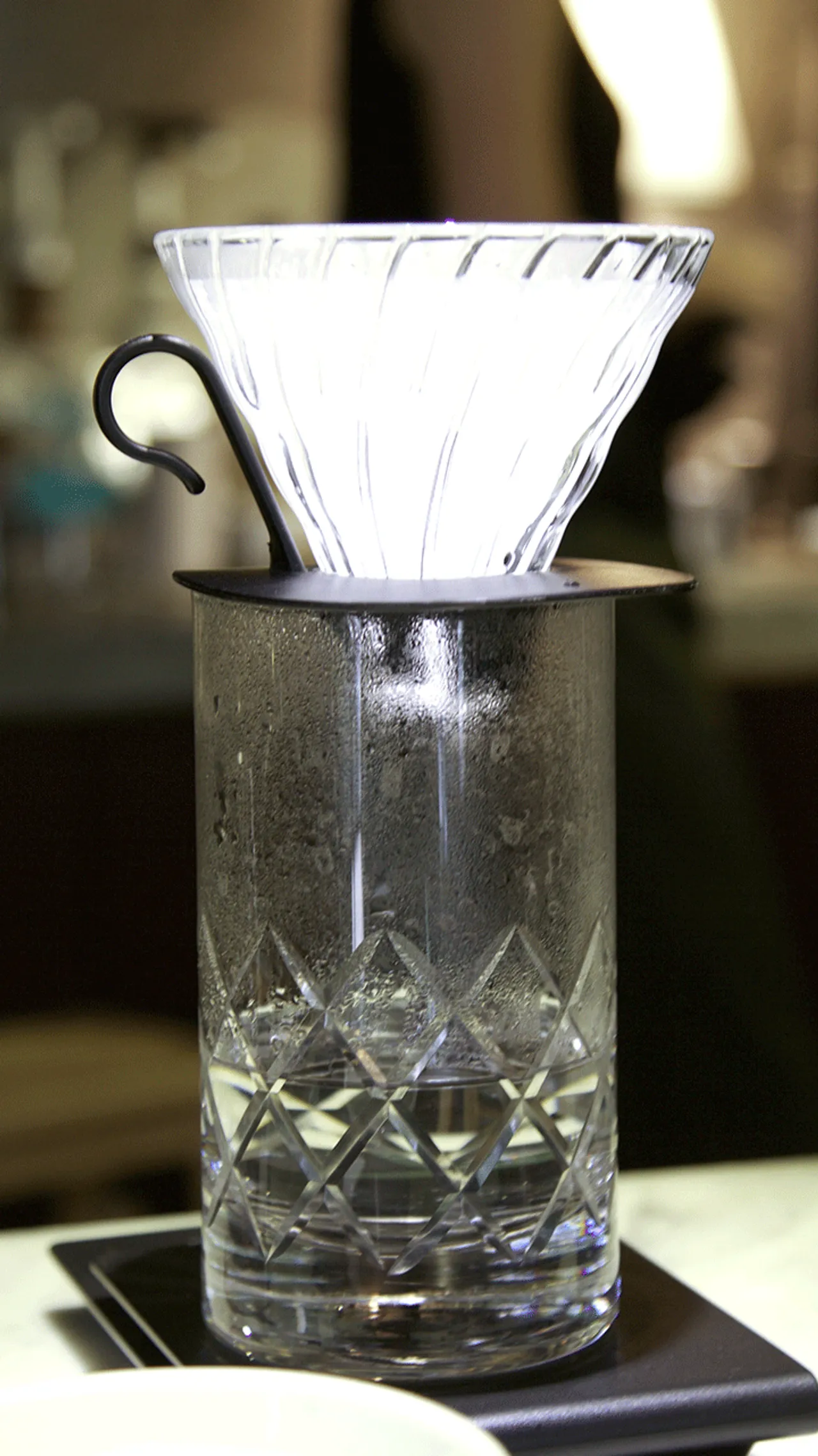 Specialty coffee : กับร้าน Some Time Blue ด้วยแชมป์ drip ประเทศไทย