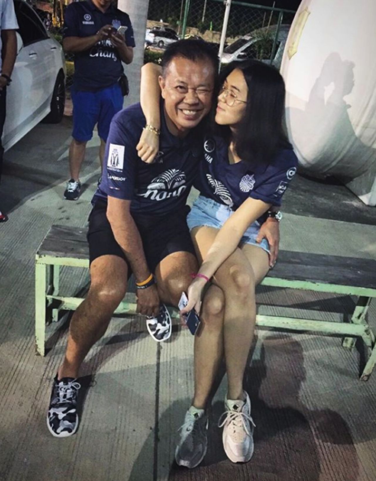 กับคุณพ่อสุดที่รัก เนวิน ชิดชอบ