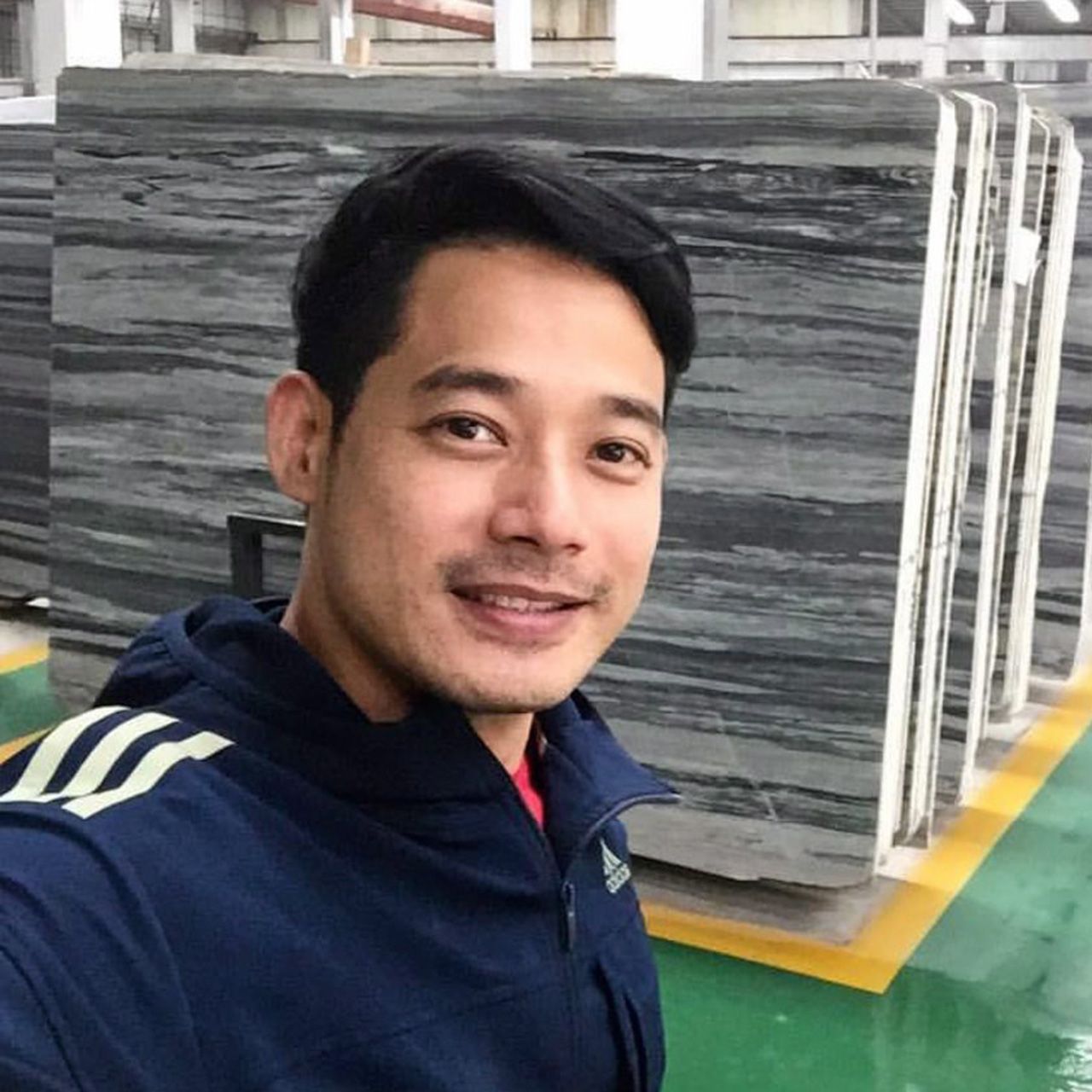 ถูกก่นด่าเละ เมื่อชาวคอนโดฯ ร้องเขตเหตุรำคาญพระตีระฆัง งานนี้ เพชร กรุณพล แจงผ่านไอจี แค่ปลาเน่าตัวเดียว คนอื่นไม่ได้มีใครมีปัญหา...เอาๆ ฟังหูไว้หู ก่อนดราม่ากันต่อนะจ๊ะ!!