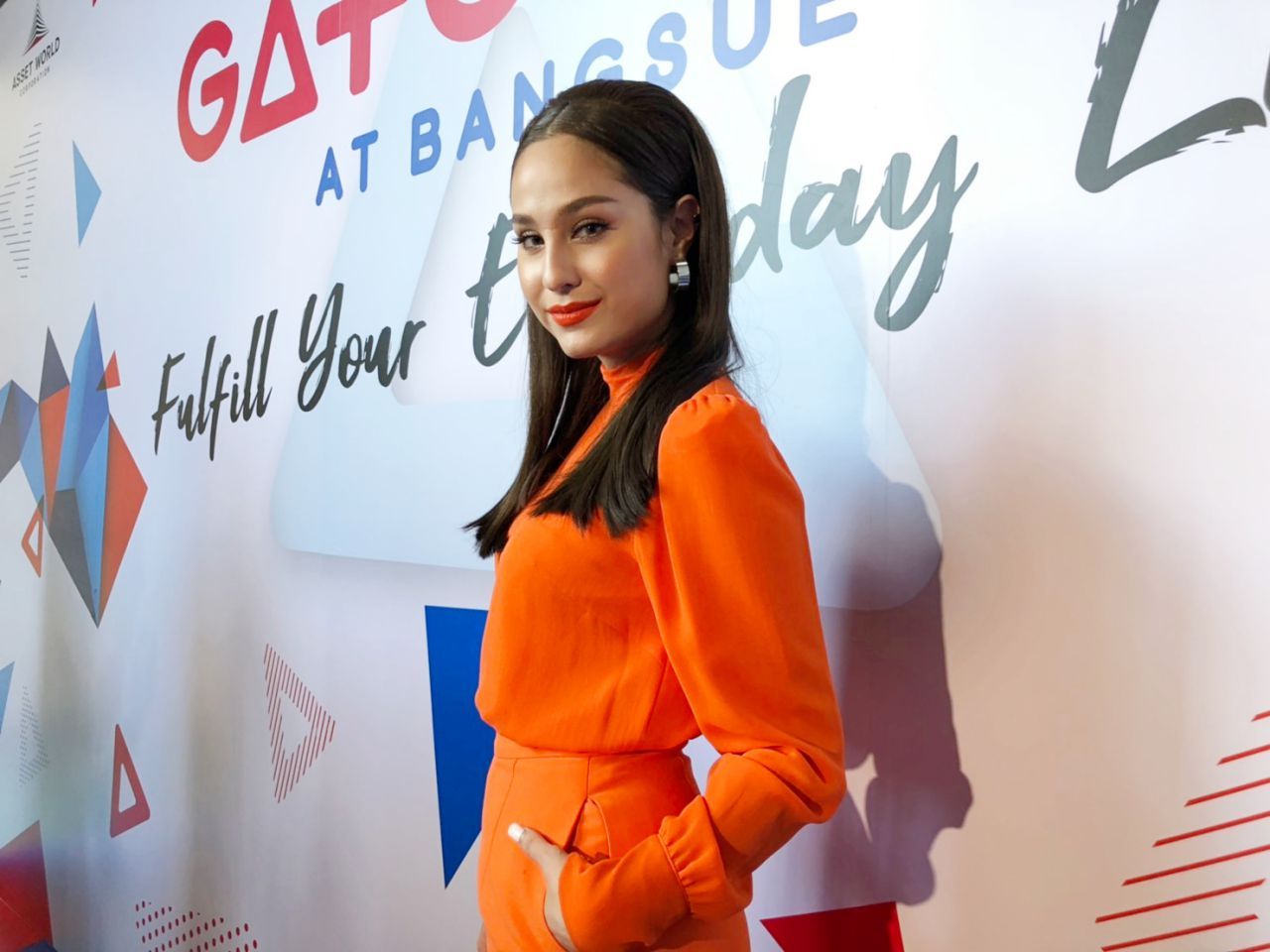 ขวัญ อุษามณี